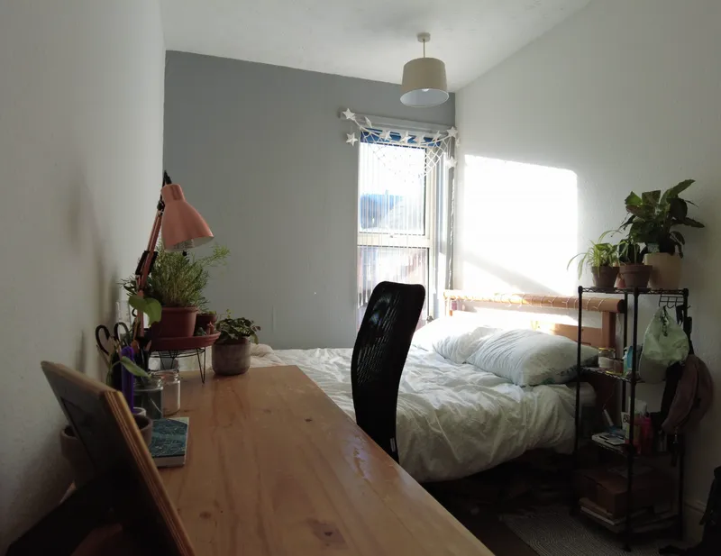 Welcoming 4 Bed House // AUG 2026 - Thumbnail 7